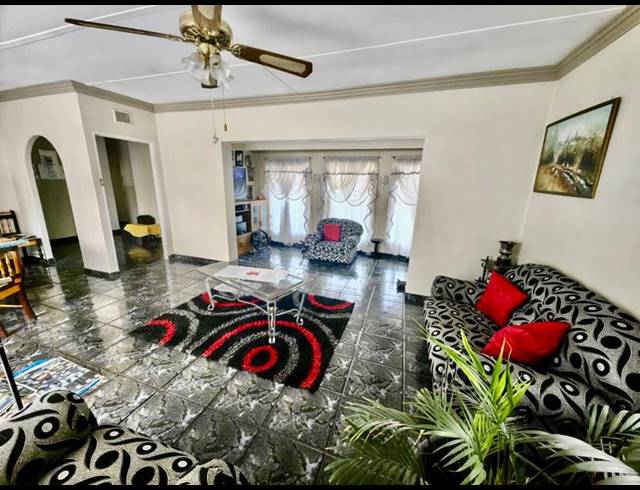 3 BEDROOM HOUSE FOR SALE IN VANDERBIJLPARK SE 1